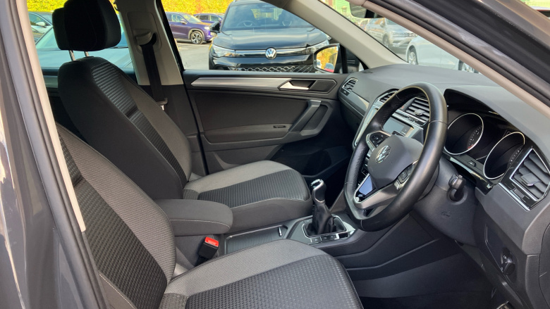 Volkswagen Tiguan 1.5 TSI 150 Active 5dr Petrol Estate